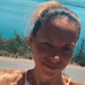 Meet your Posher, Lucia